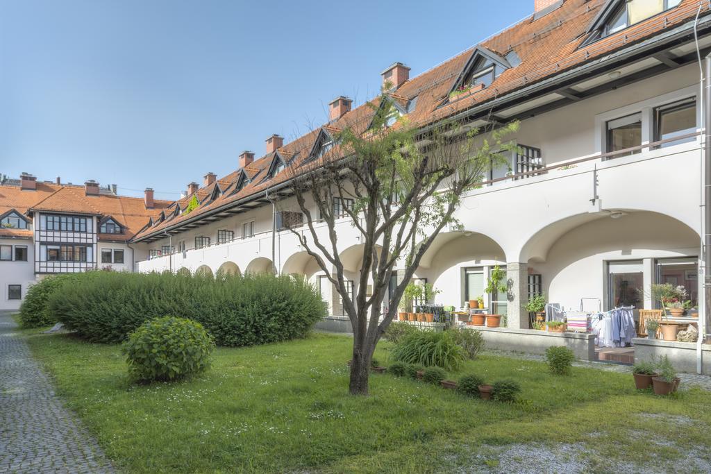 Apartments Fine Ziherlova Ljubljana Værelse billede